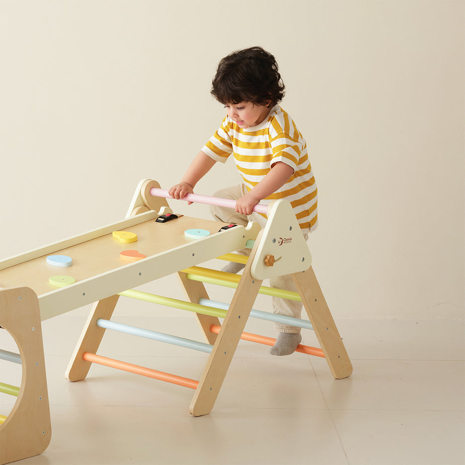 Small Climbing Frame by Classic World