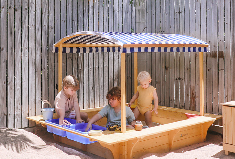 Sandpits with Canopy