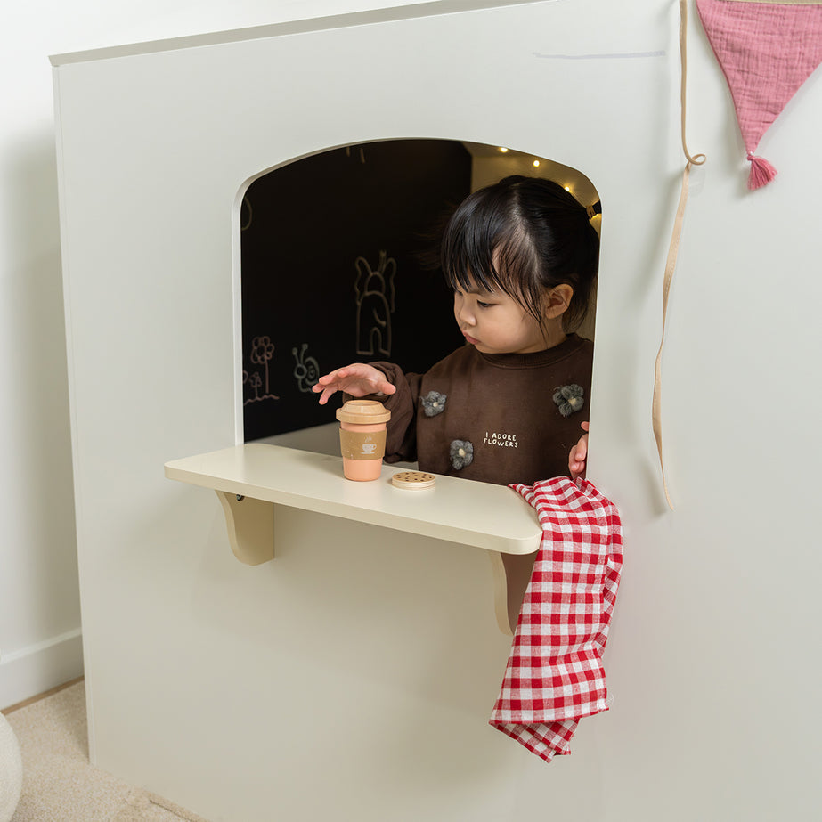 Mason Indoor Cubby House