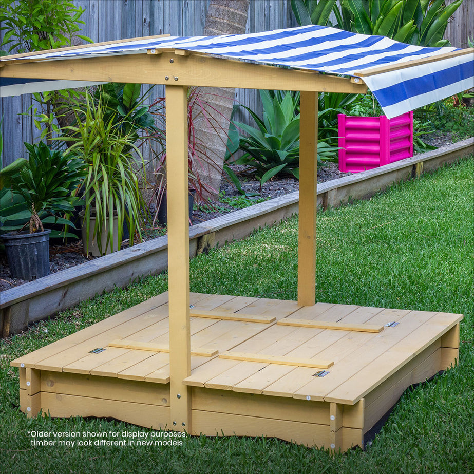 Skipper Sandpit with Canopy