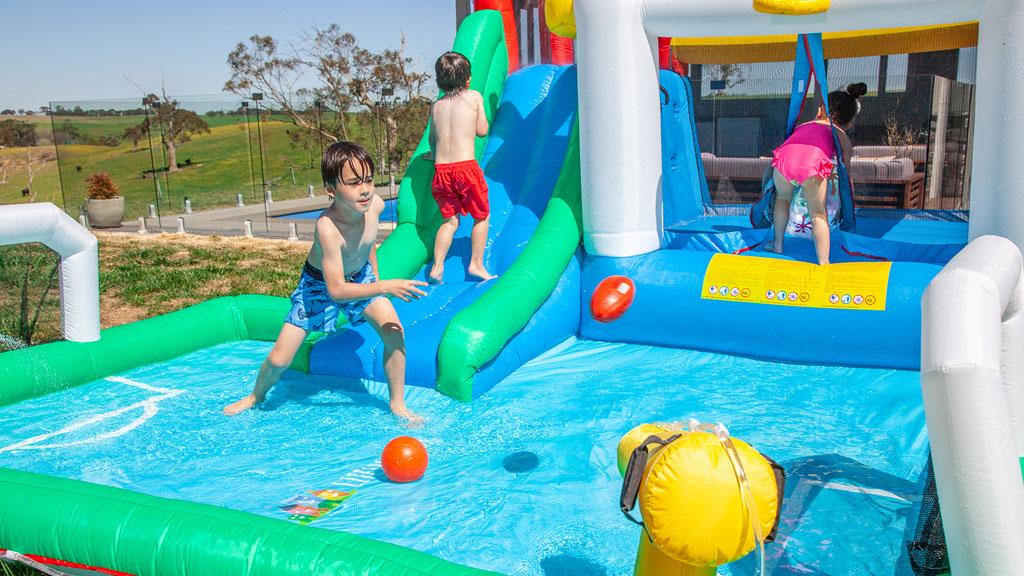 Inflatable Olympics: Organising Friendly Competitions for Kids
