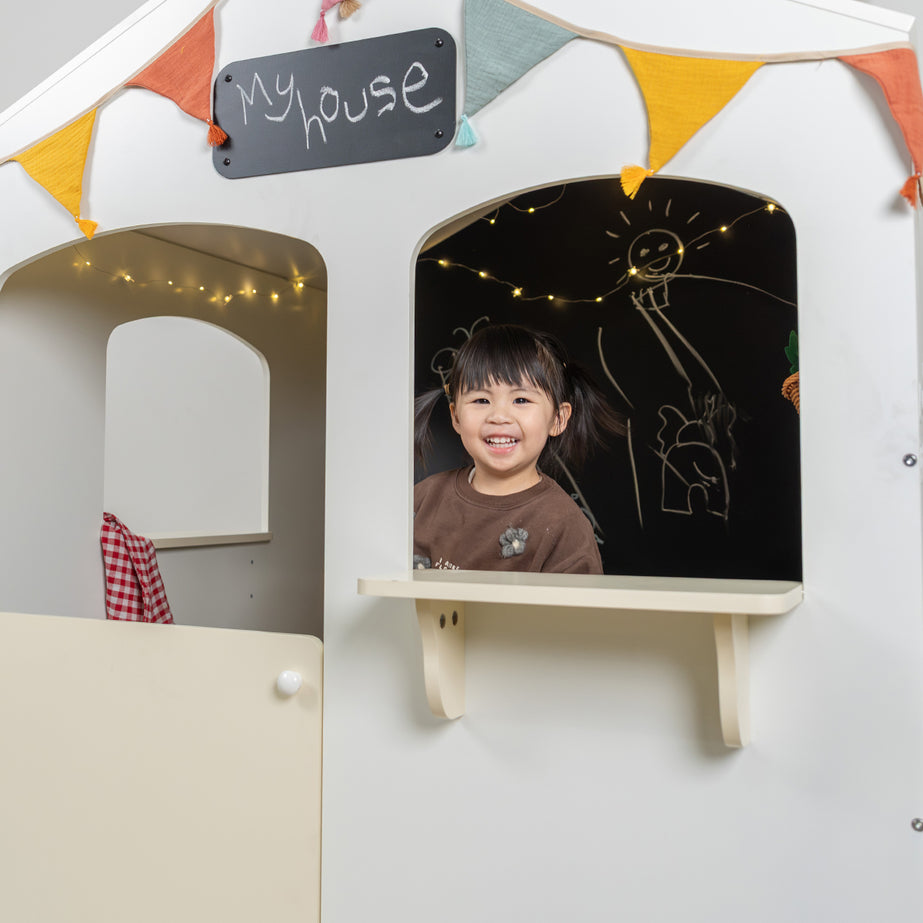 Mason Indoor Cubby House