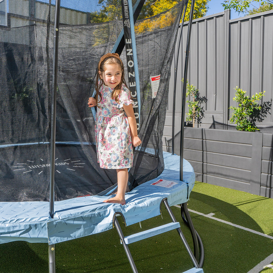 BounceZone Round Spring Trampoline - L