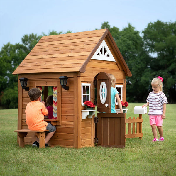 Backyard Discovery Aspen Cubby House