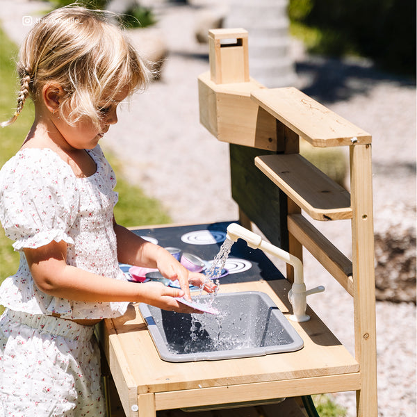 Ramsey Outdoor Play Kitchen