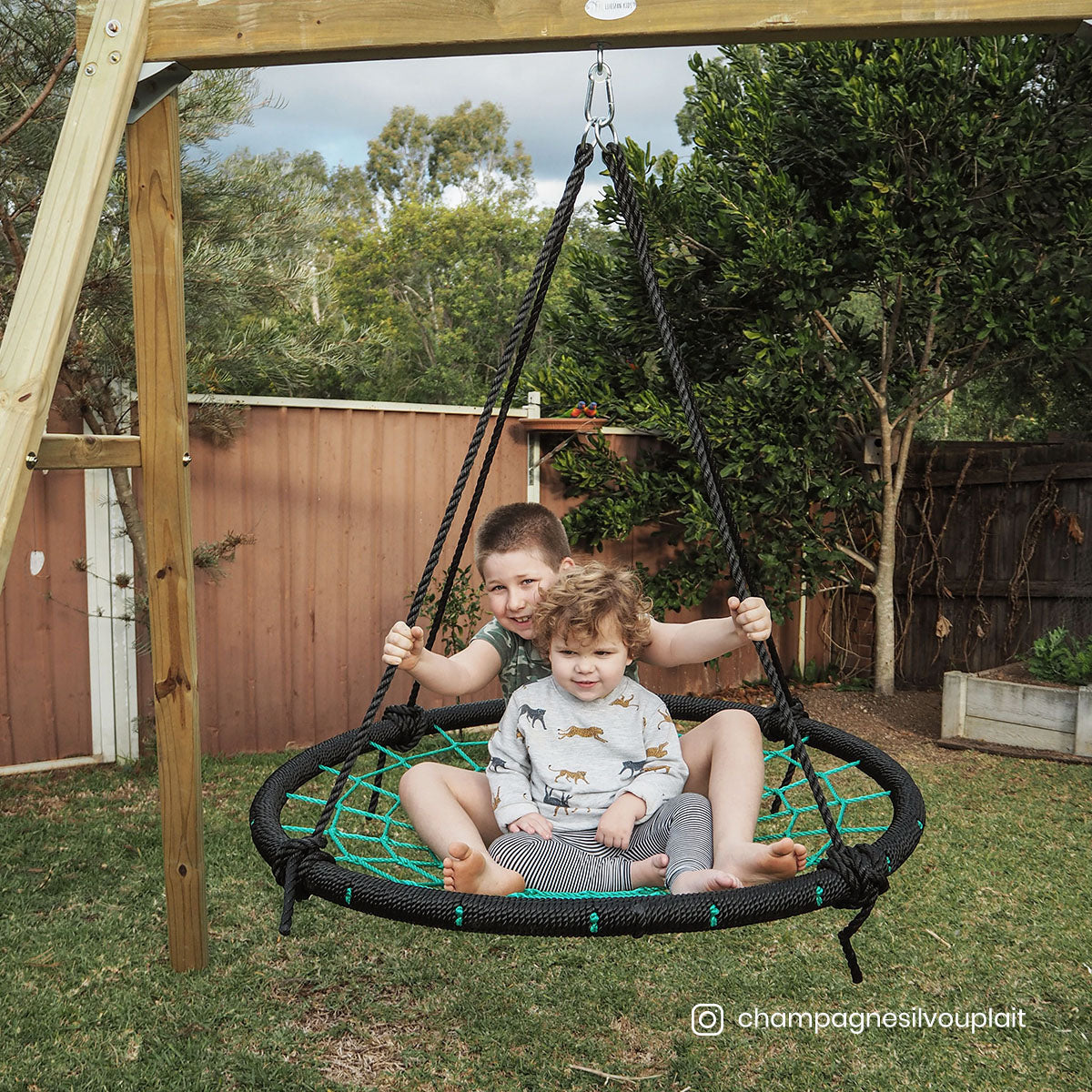 parade Muligt mobil Lifespan Kids Oakley Swing Set with 1.2m Spidey Web Swing